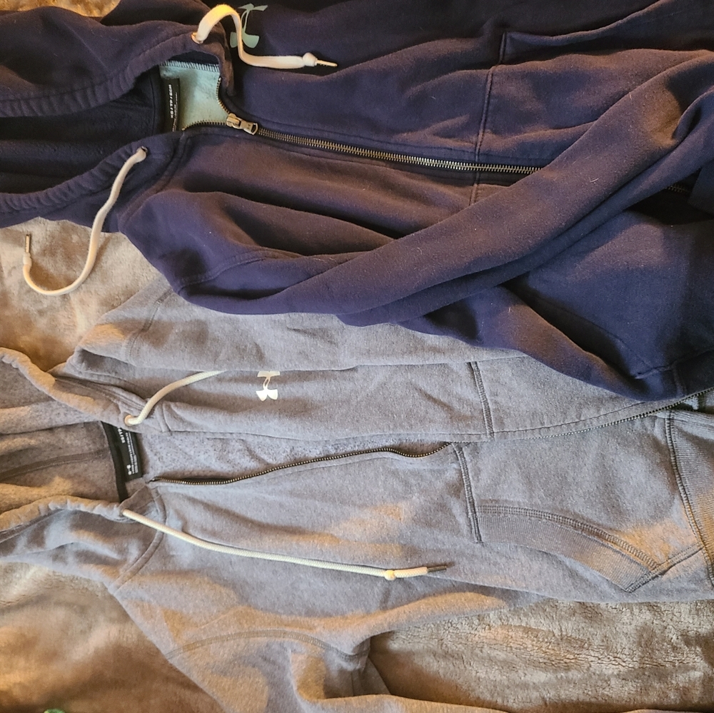 2 womens Under Armour zip up. Sz XS